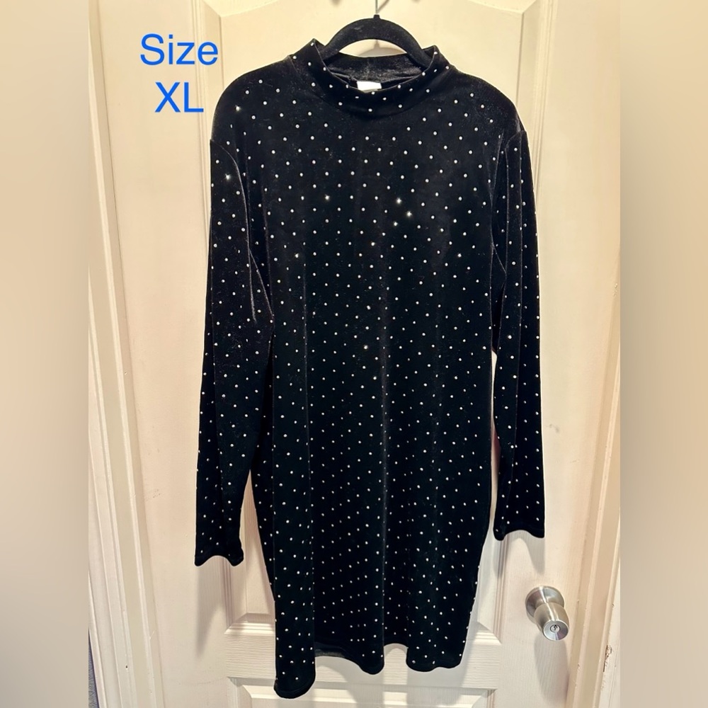 Long Black Sleeve with Silver Bling